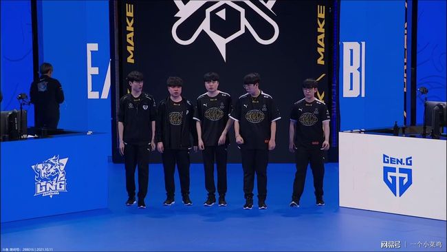 攻守兼备 攻守兼备