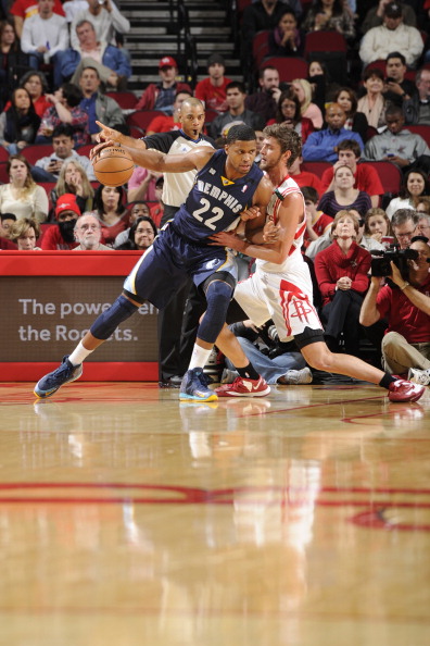 场上勇夺金 场上勇夺金